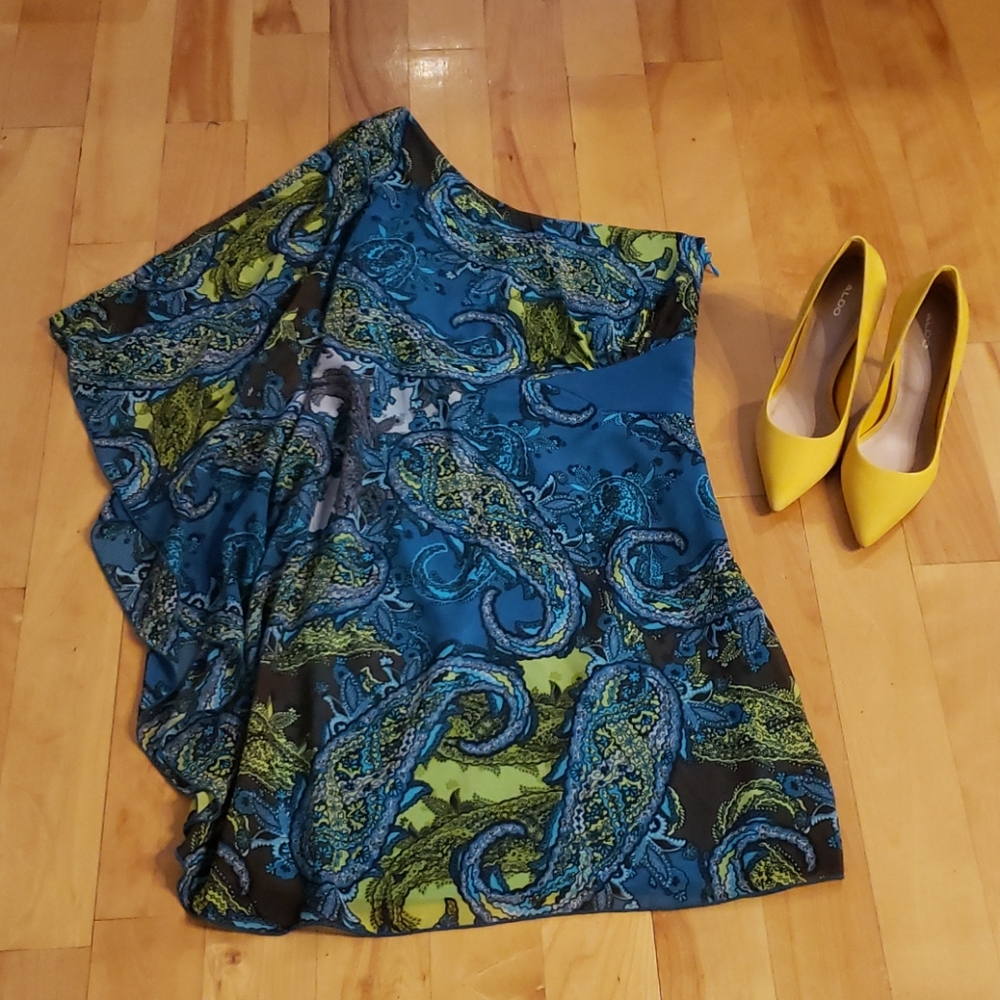 💚 Gorgeous  Summer Cocktail Dress 💚
